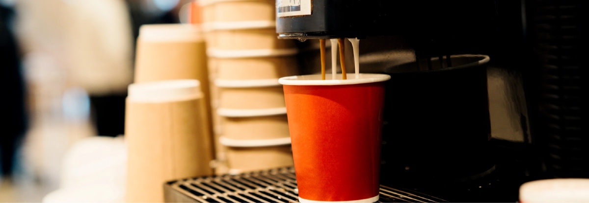 ¿Las cafeteras superautomáticas realmente pueden procesar distintos tipos de leche?